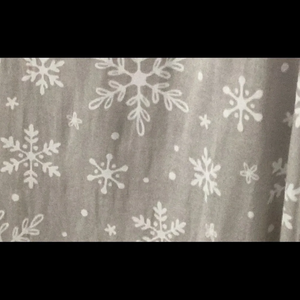 grey white snowflake shower curtain
